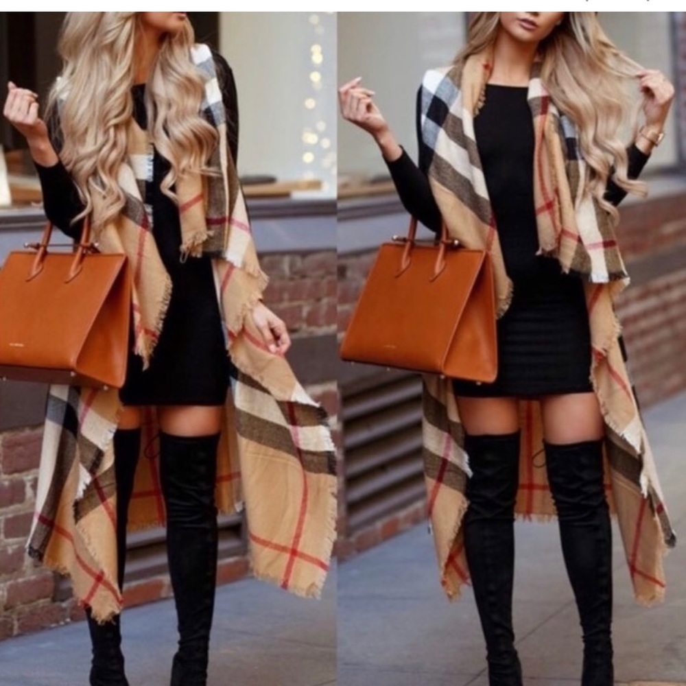 Hello is there anyone out there that have this plaid colored vest for sale?